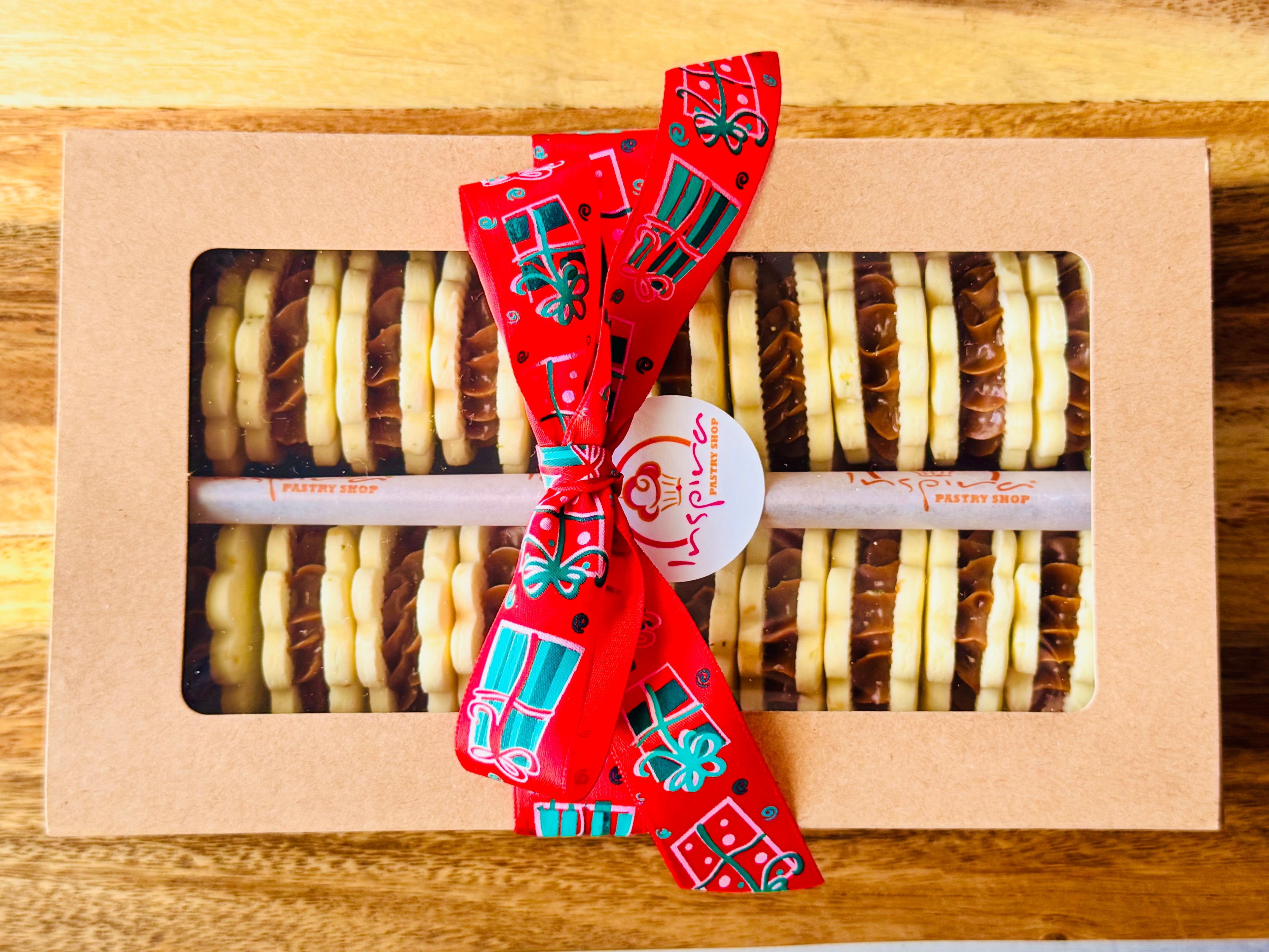 2025 CHRISTMAS -  Alfajores Tradicionales Regular Size (Box x 22)