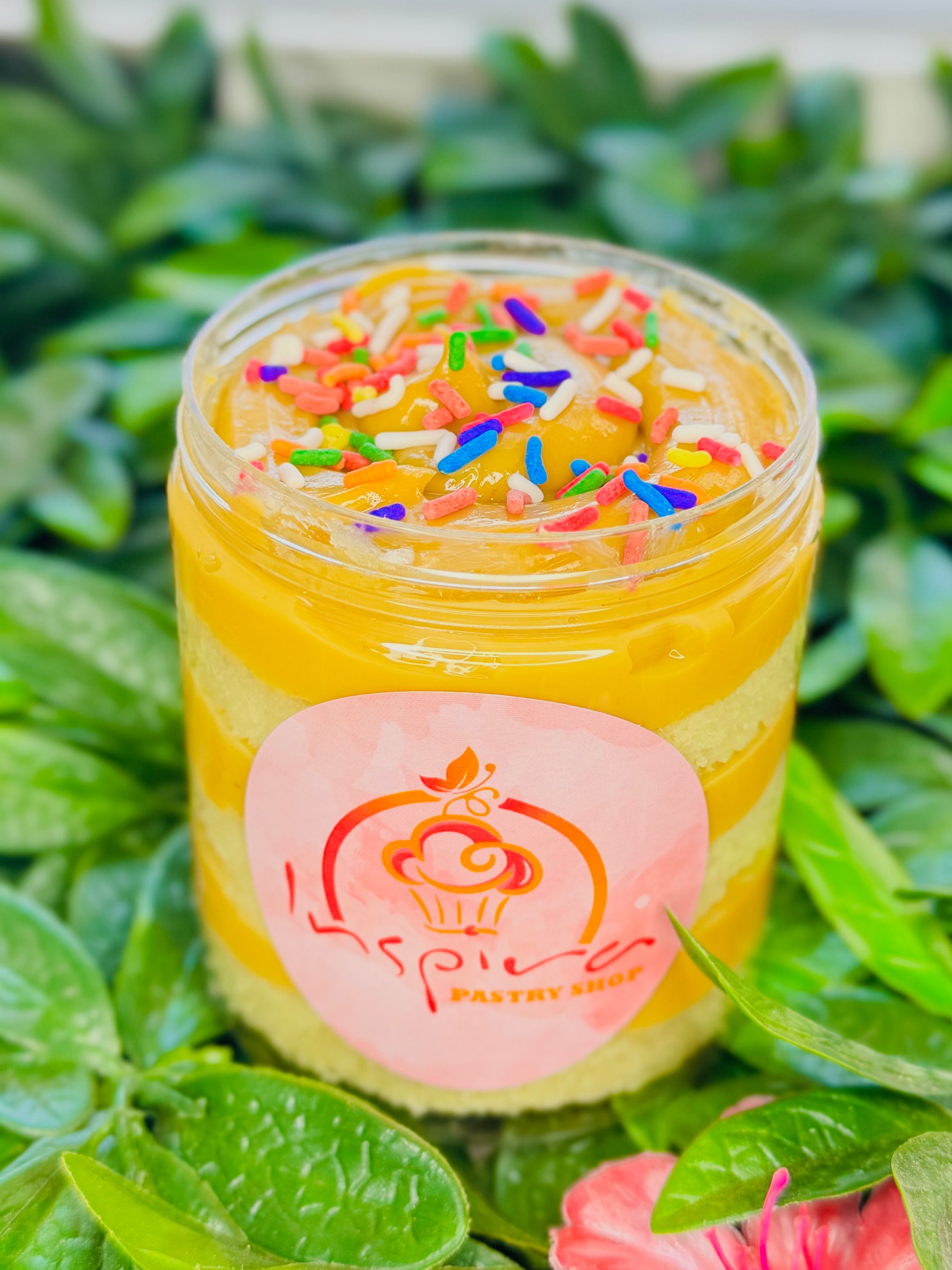 Cuchareable Traditional Vanilla Cake